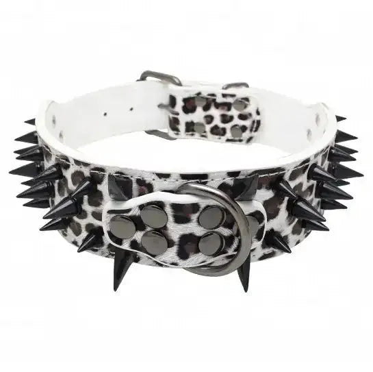 ANN.NUK - HUNDEHALSBAND MIT NIETEN - ANN.NUK