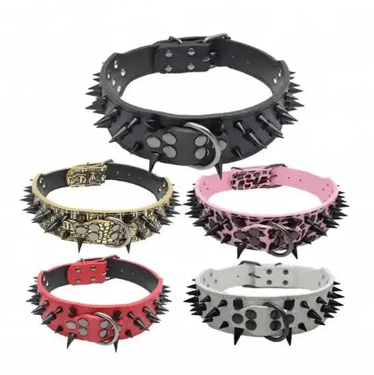 ANN.NUK - HUNDEHALSBAND MIT NIETEN - ANN.NUK