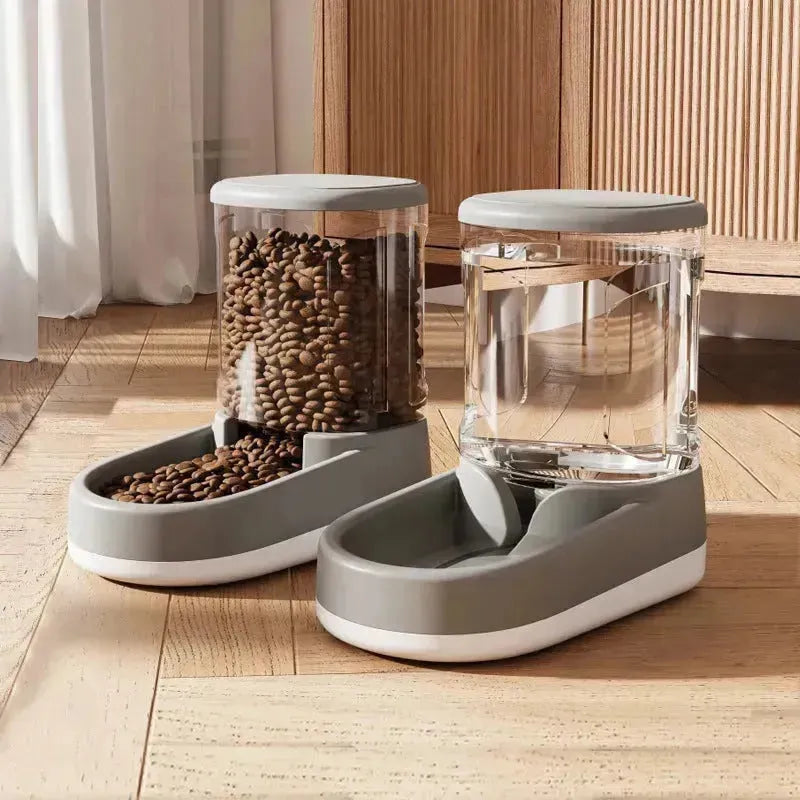 ANN.NUK - STYLISCHER FUTTER UND WASSERSPENDER - ANN.NUK