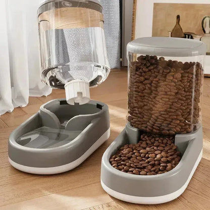 ANN.NUK - STYLISCHER FUTTER UND WASSERSPENDER - ANN.NUK